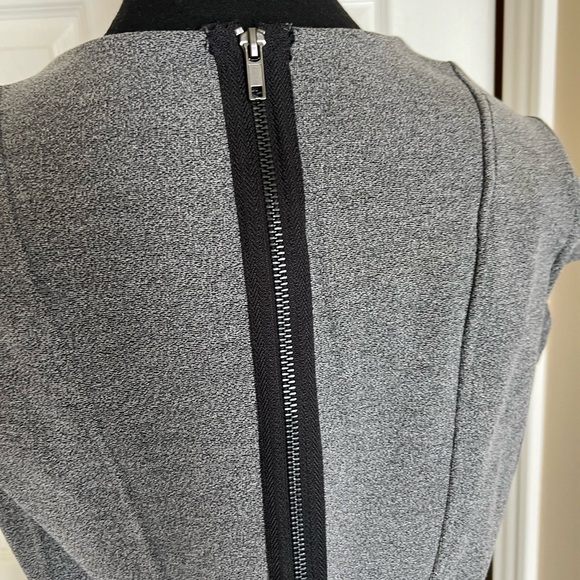 H&M Grey Knit Midi Dress with Back Zipper Size M - Picture 4 of 11